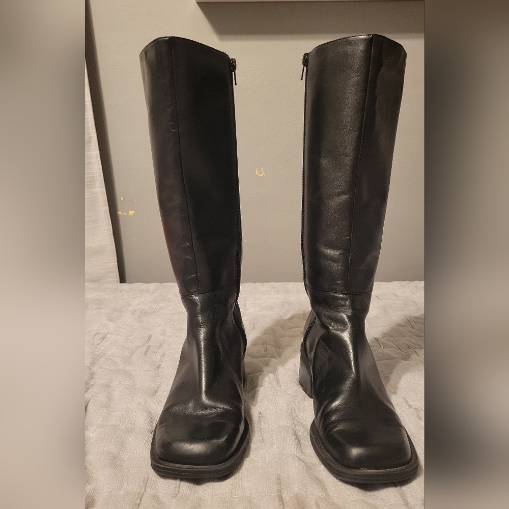 Black Knee-High Leather Boots